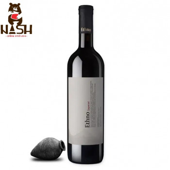 Georgian red dry qvevri wine ETHNO Saperavi Shilda