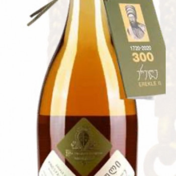 Georgian orange dry qvevri wine TSV Estate "King's favorite"